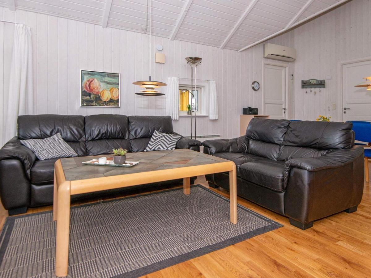 8 Person Holiday Home In Nordborg Eksteriør billede