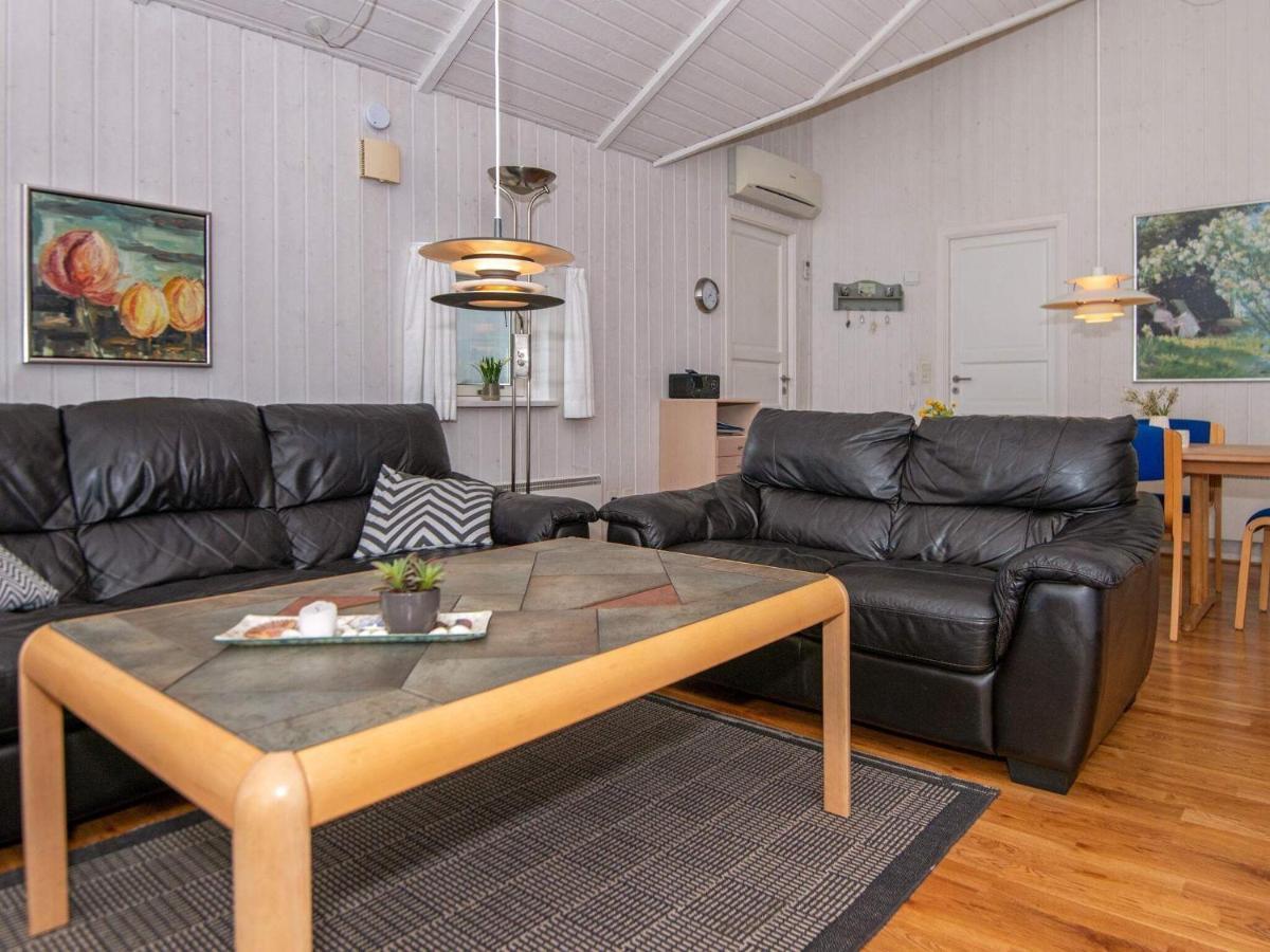 8 Person Holiday Home In Nordborg Eksteriør billede